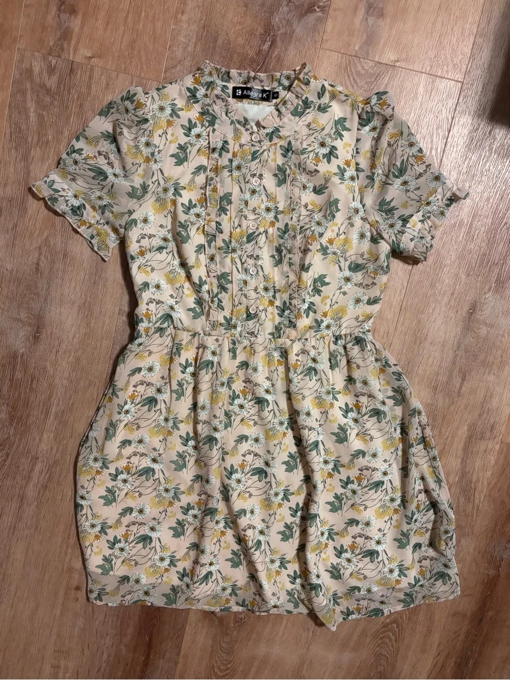 Cottagecore Floral ruffle Mini Dress in pink lined small **2 for 20**